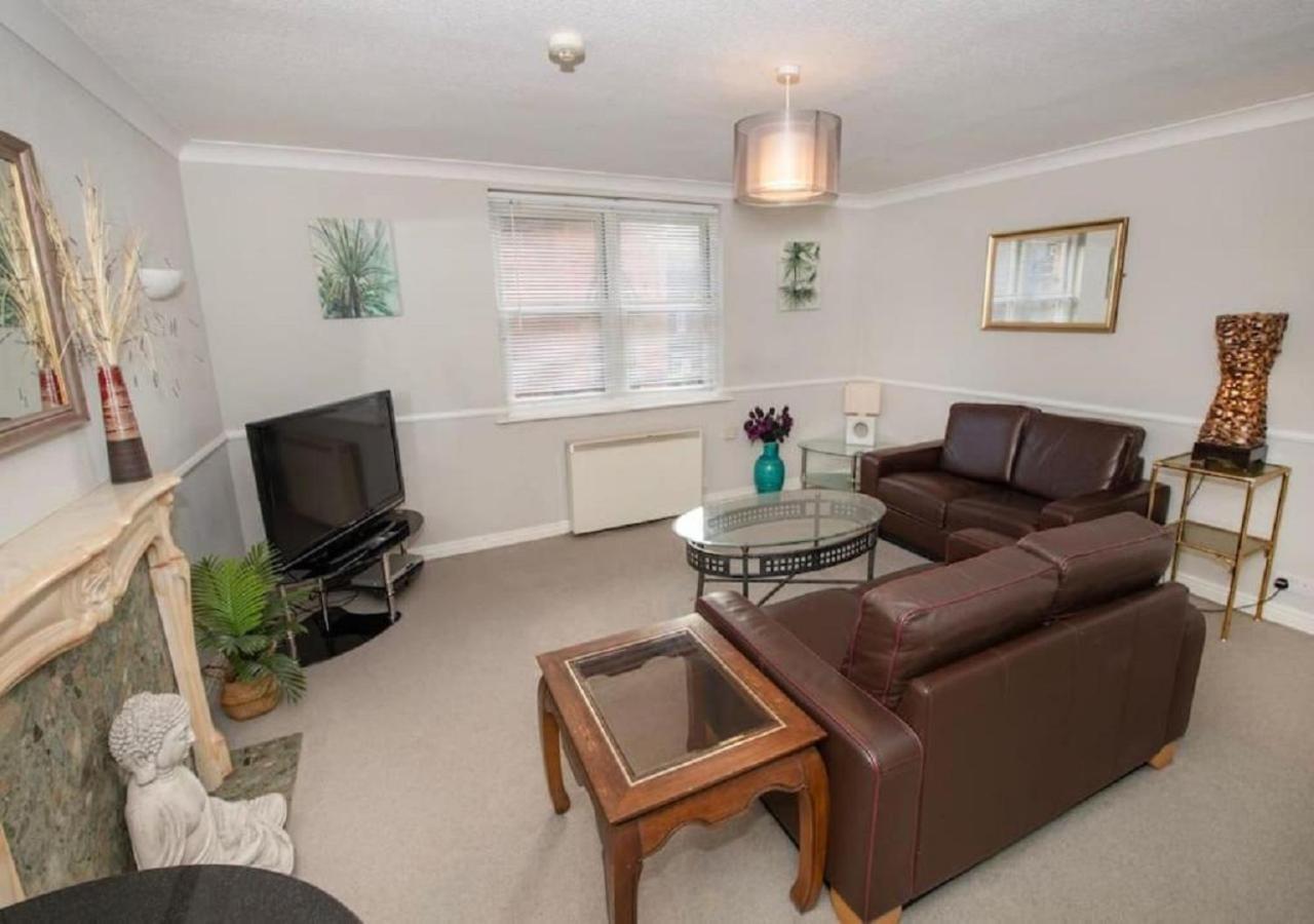Cormorant - Beautiful 2 Bed Apartment With Sea Views Old Town Scarborough Exterior foto